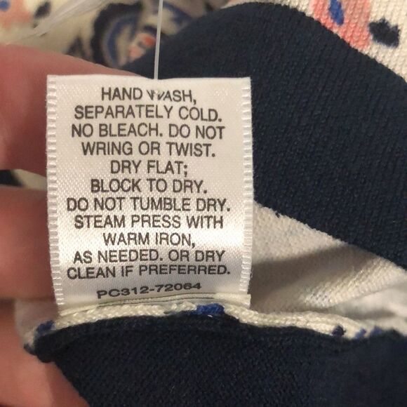 Pendleton LP Navy Blue Black Coral Button Front Paisley Cardigan - Picture 7 of 8